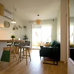 Nikola Apartamento